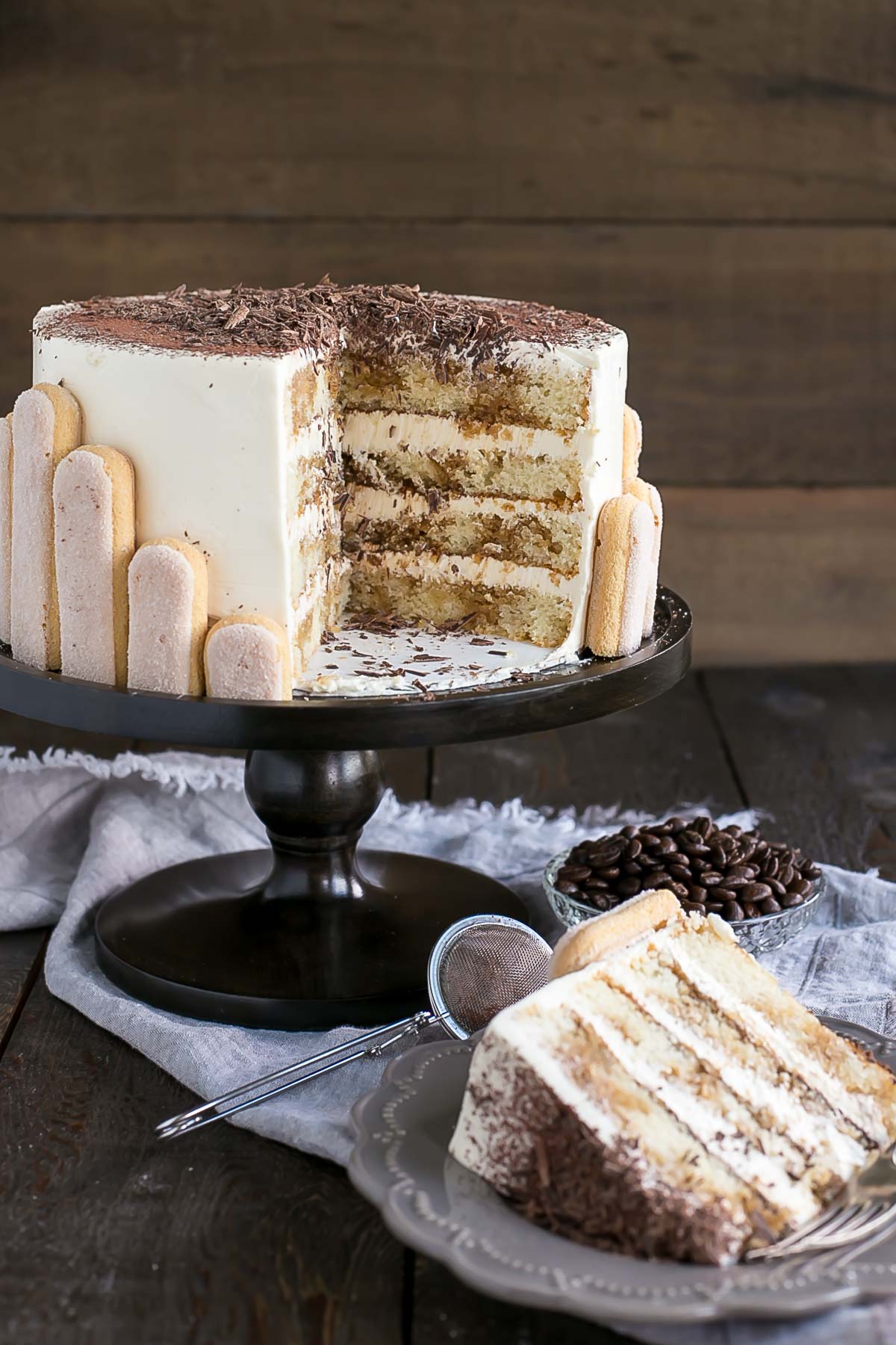 Cross-section of the cake with a slice of cake on a plate.