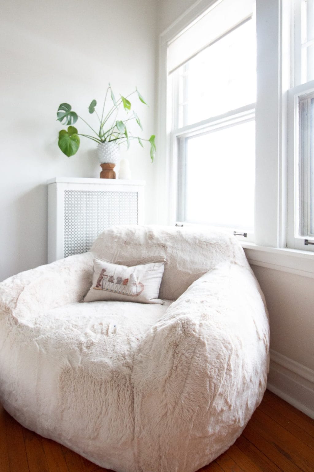 Cozy seating in a teenage girl's room