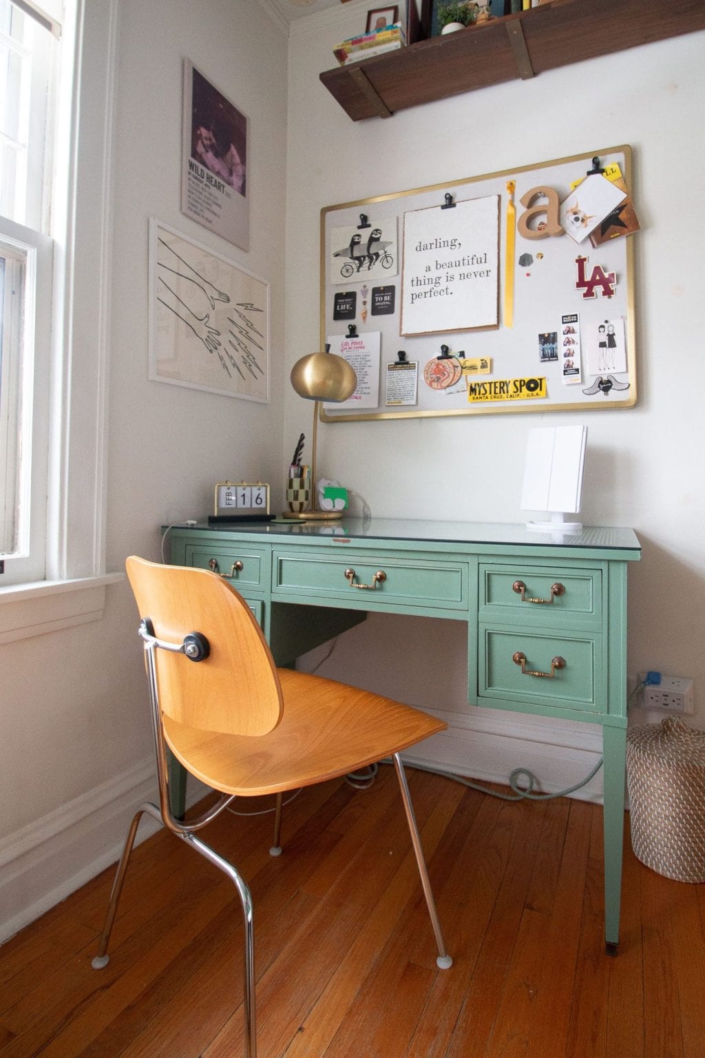 Green desk for a teenager