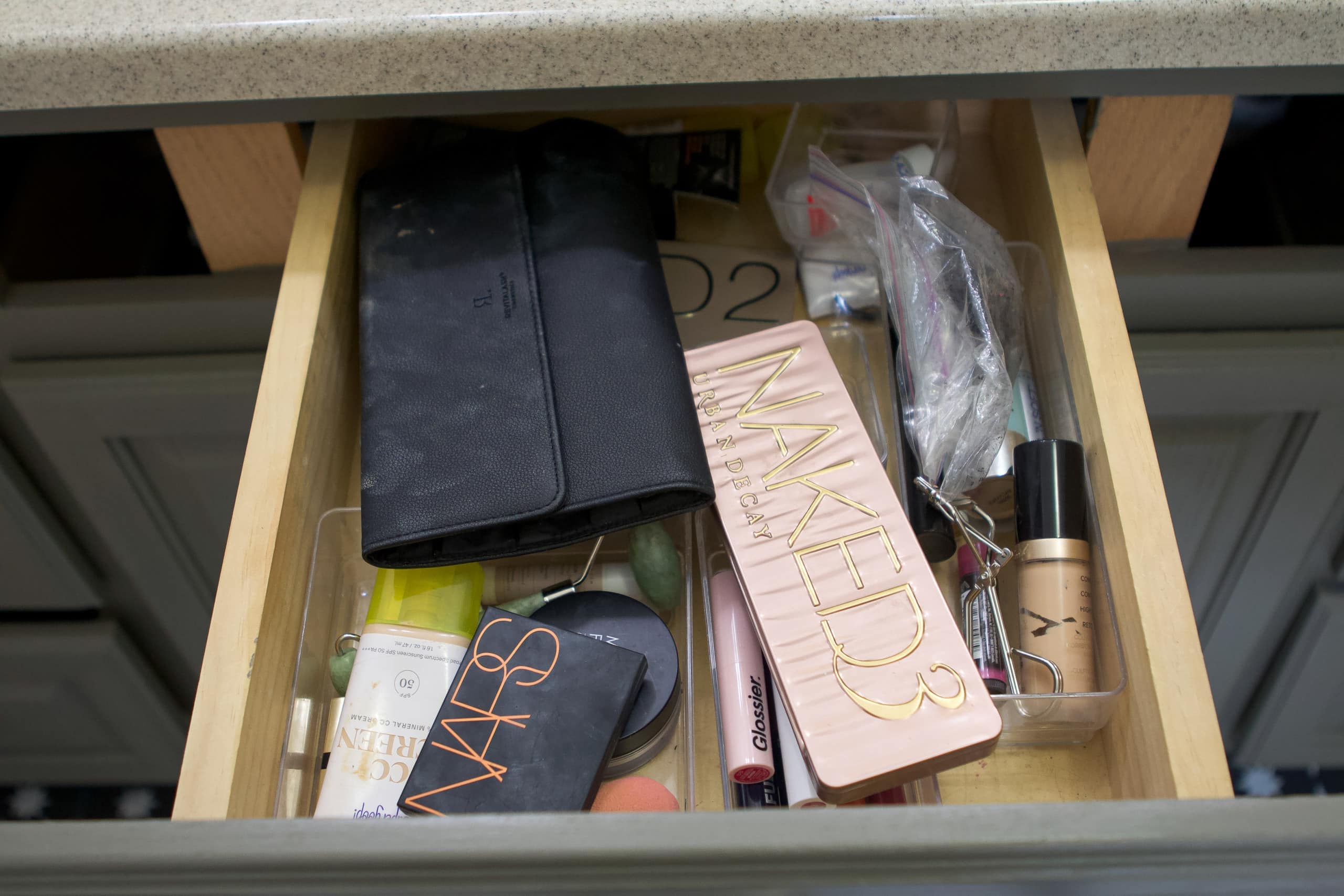 My messy makeup drawer