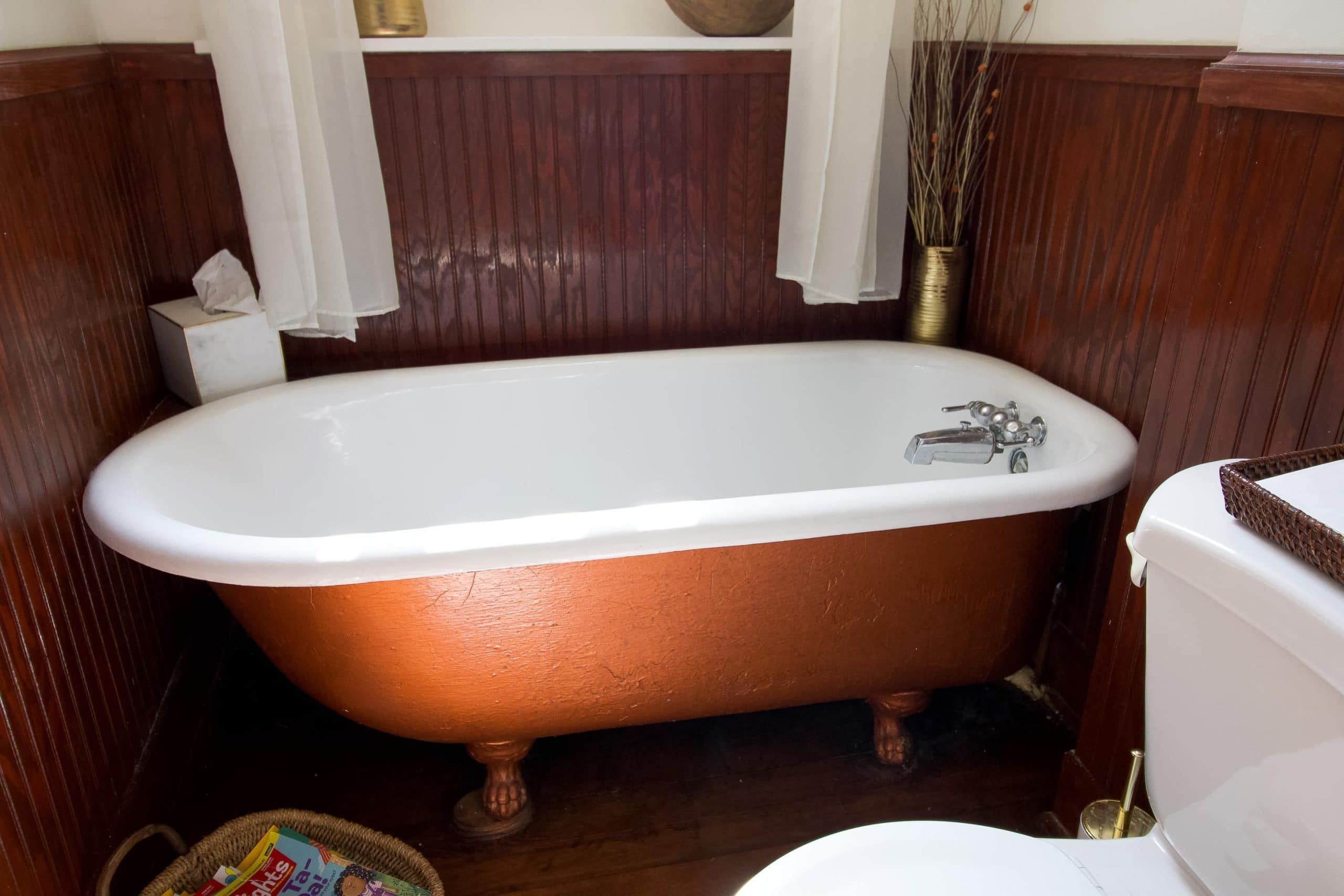 Copper clawfoot tub