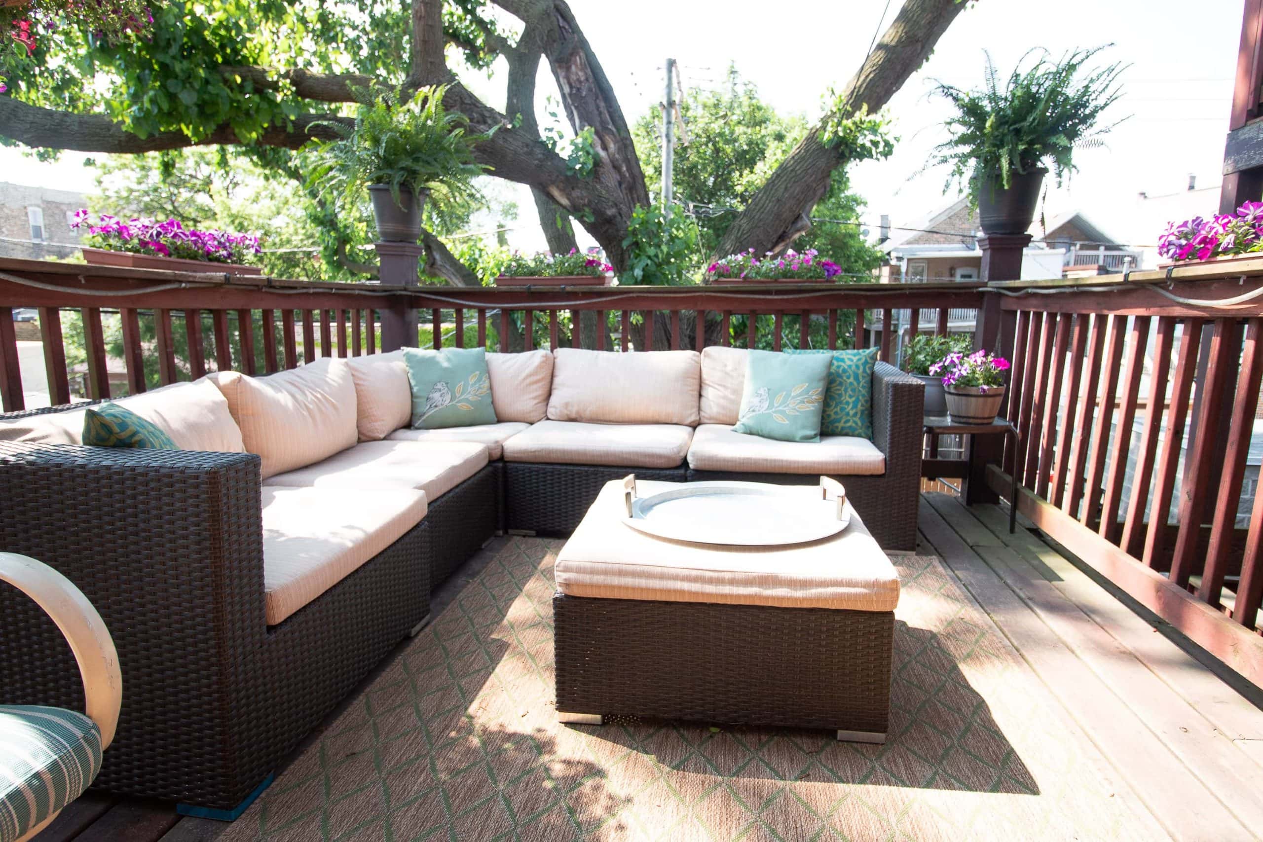 Outdoor sectional on a Chicago rooftop