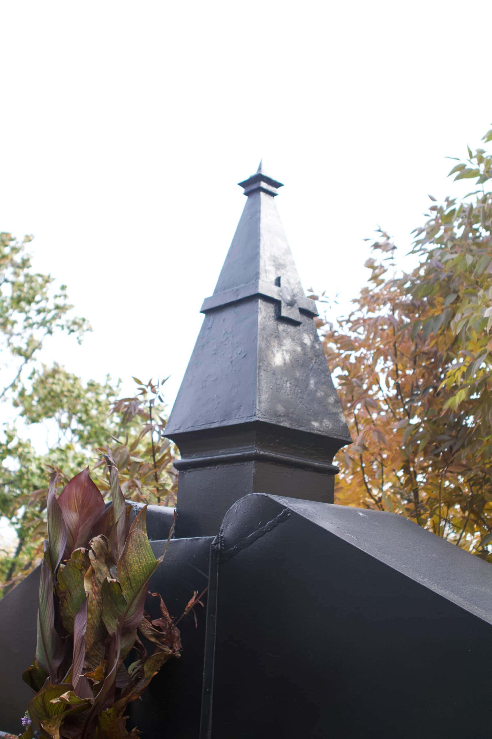 Outdoor steeple on an 1800 lincoln park home