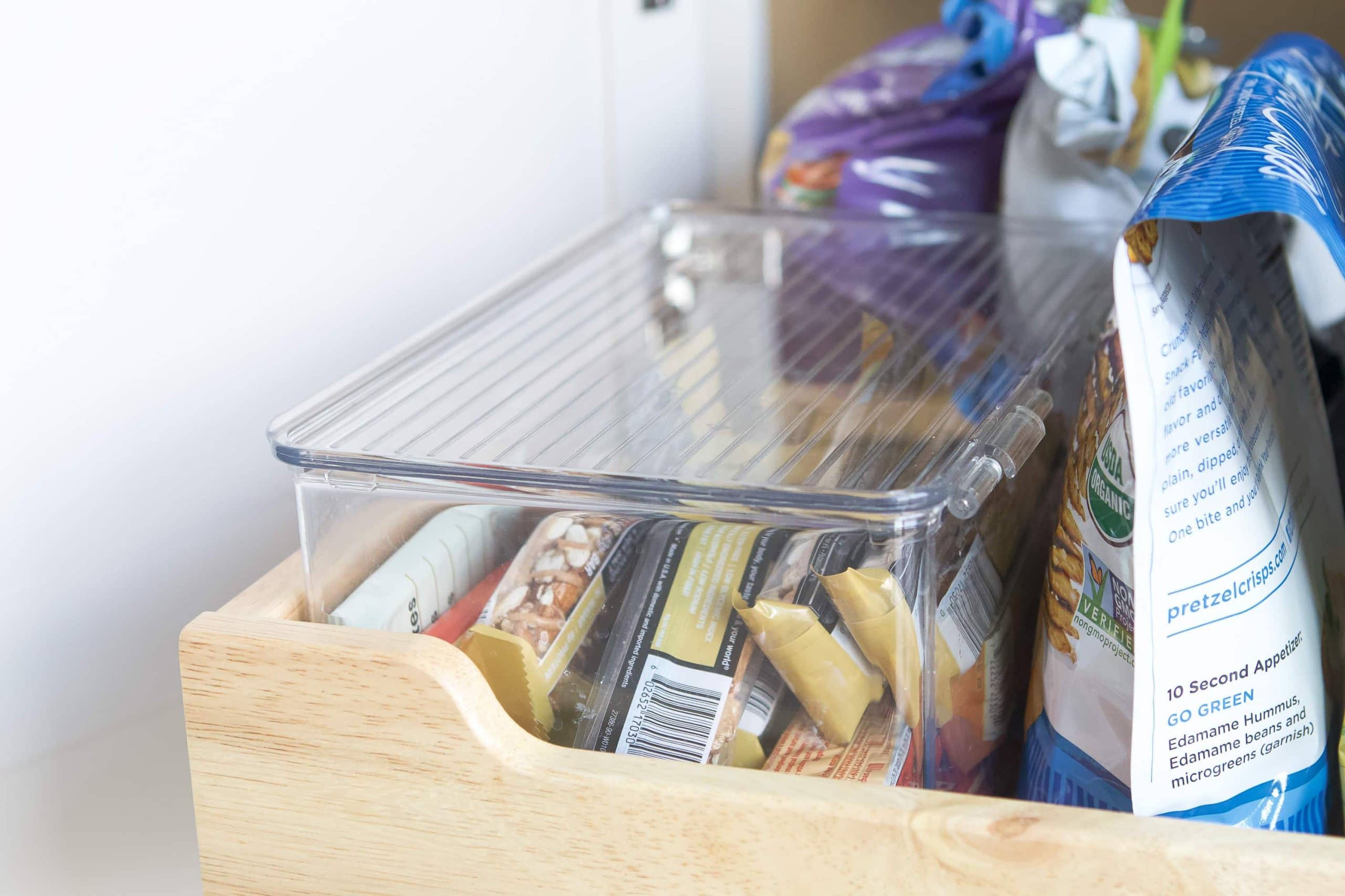 Clear canister for granola bars