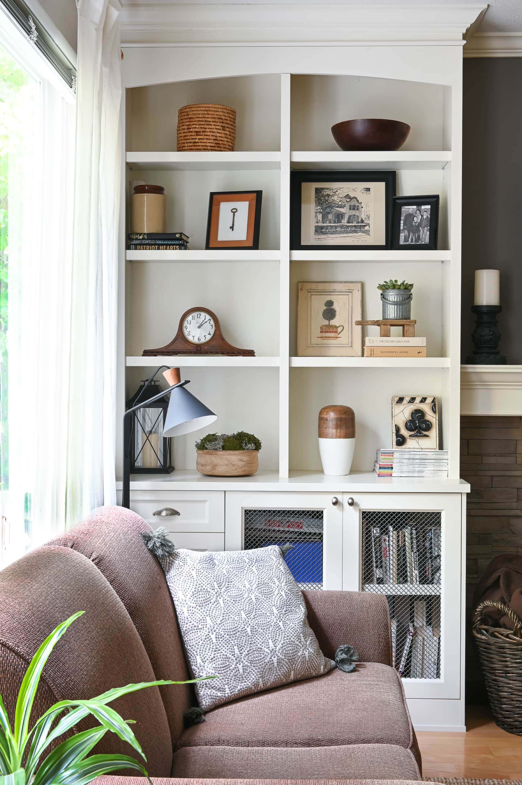 Built-ins in a family room