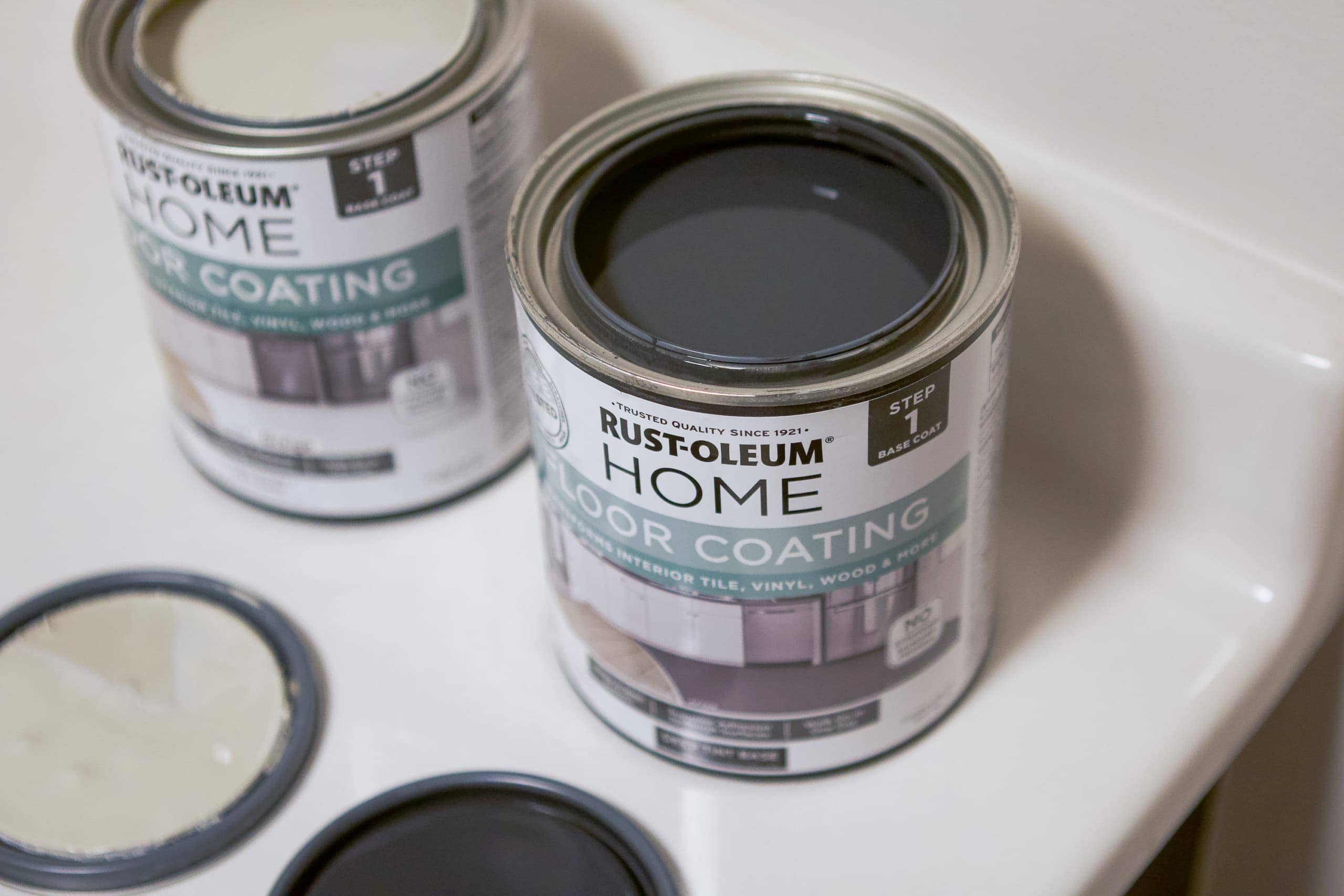 Rust-Oleum HOME floor paint