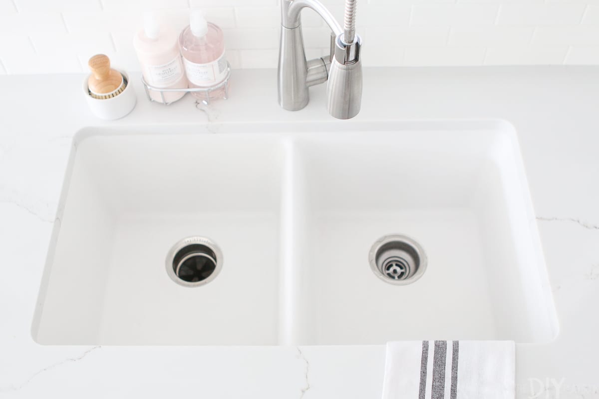 Double bowl versus single bowl sink