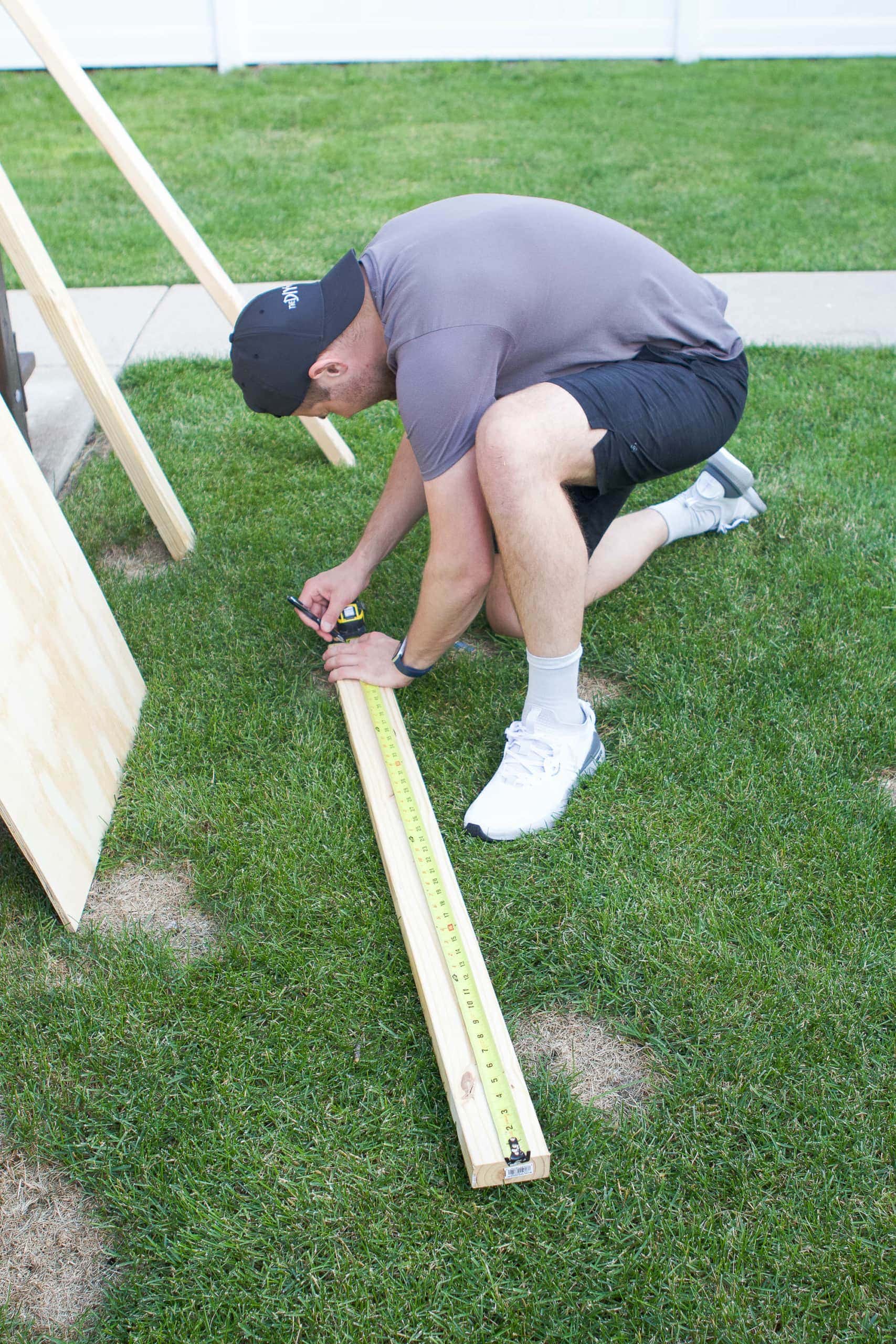 Supplies to make your own DIY cornhole boards