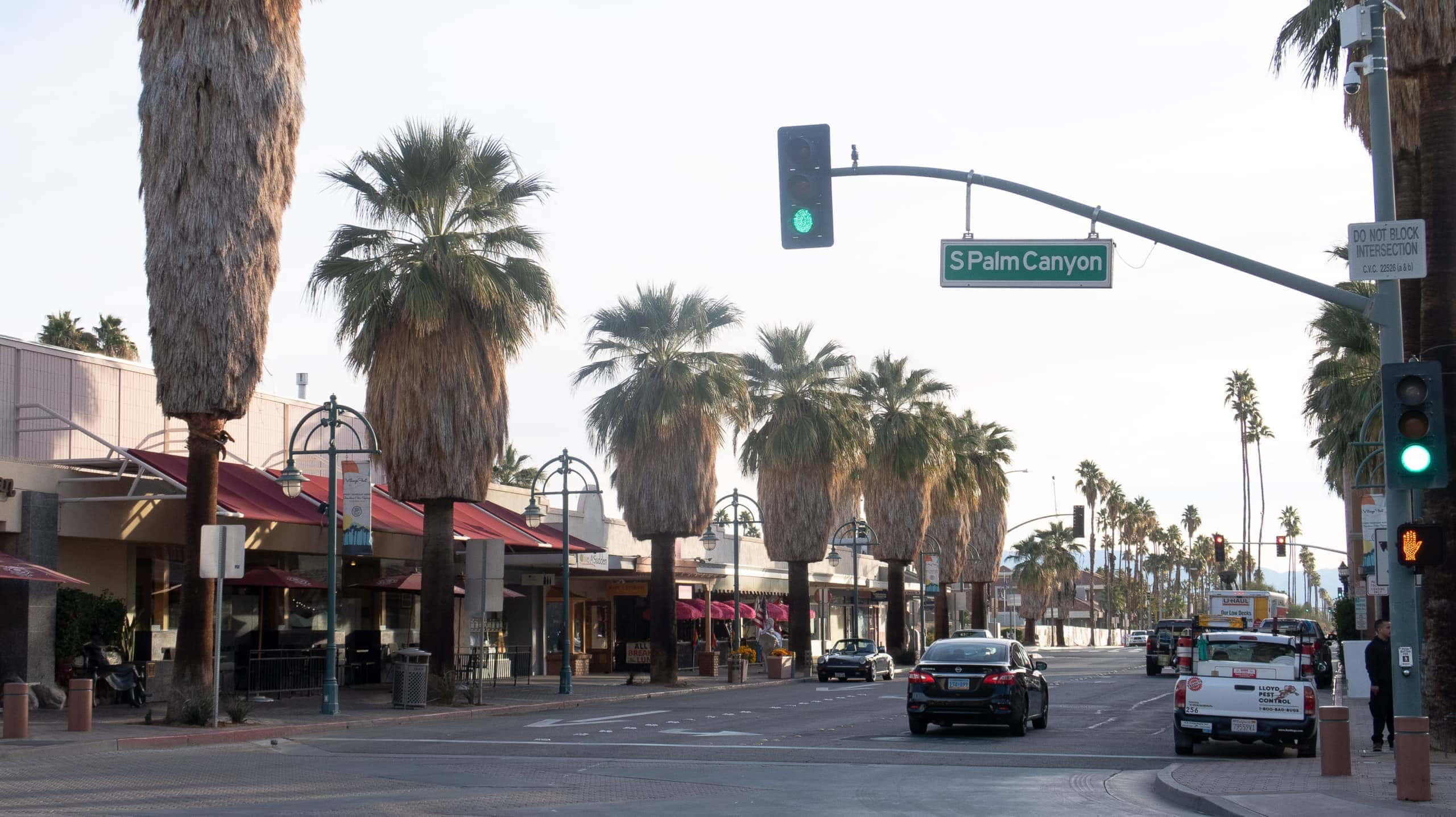 Palm springs canyon drive