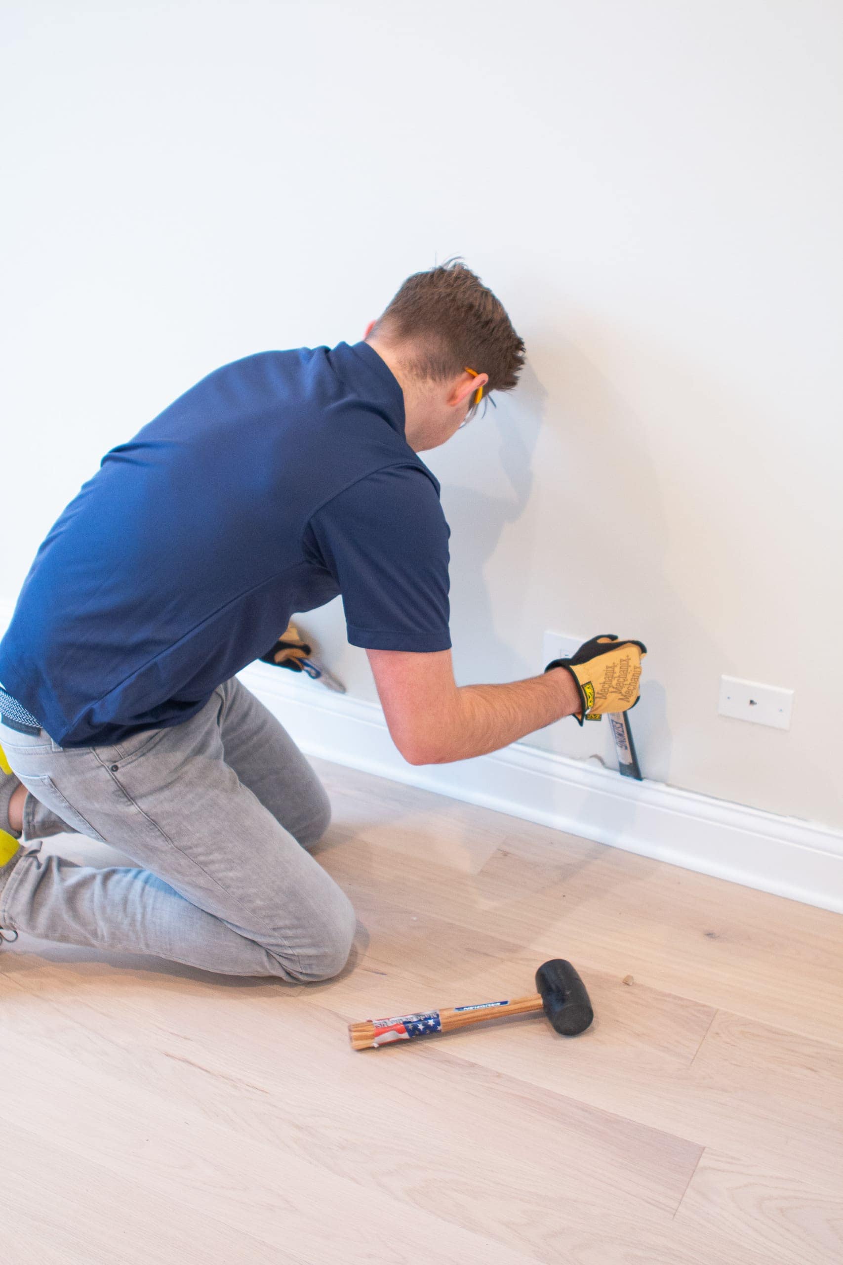 How to remove baseboard when installing DIY built-in cabinets