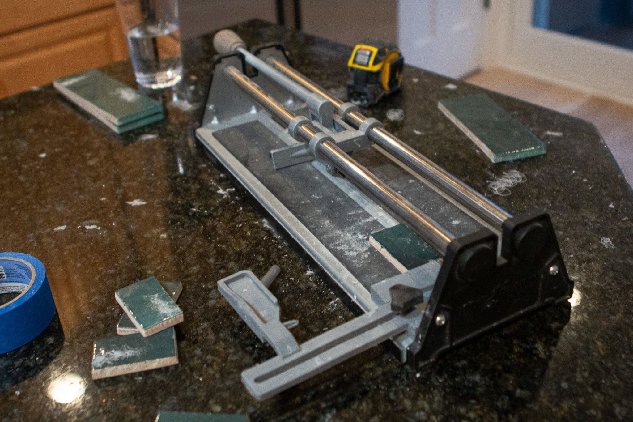 Using a tile cutter