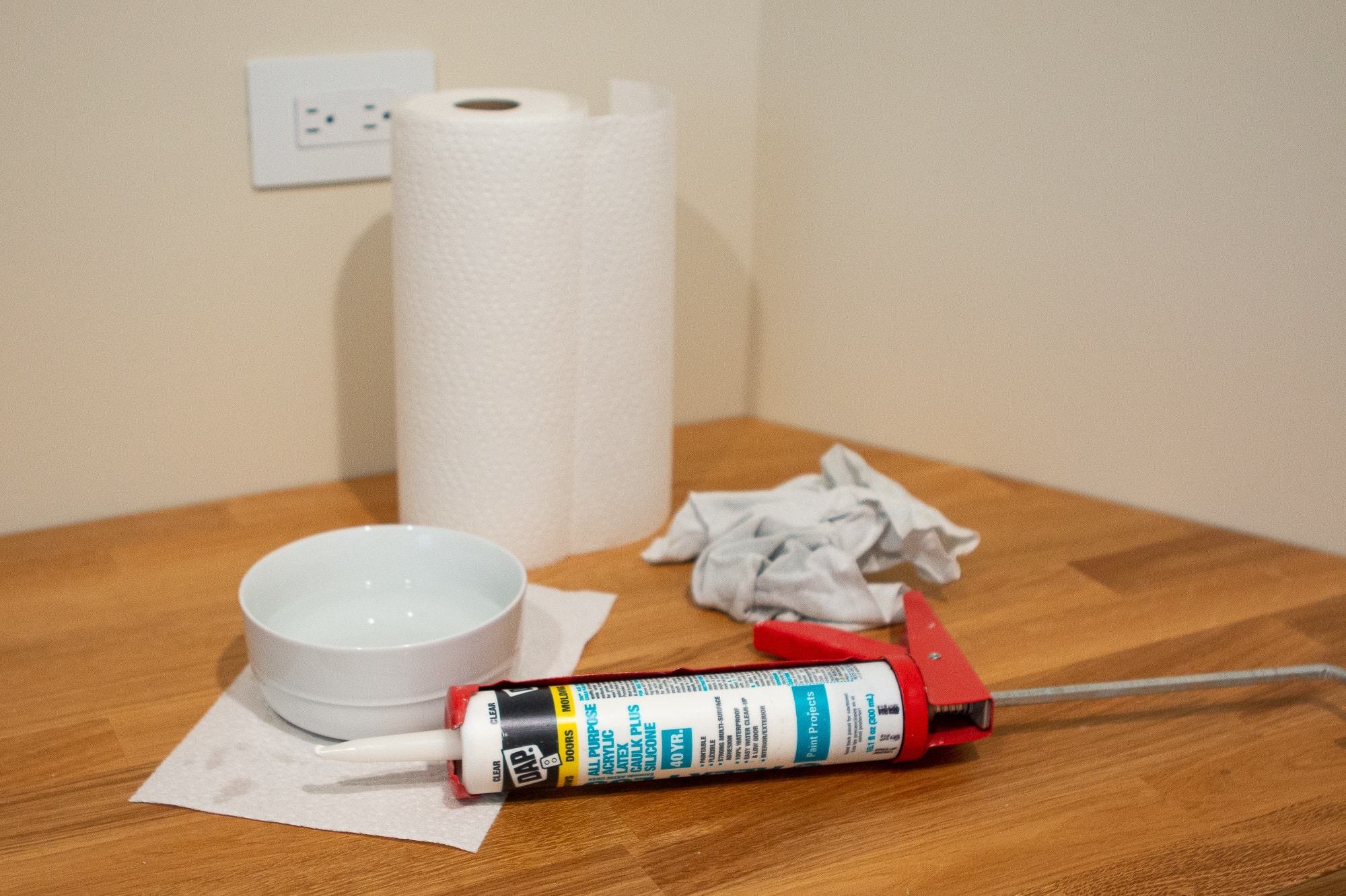 Caulking the butcher block