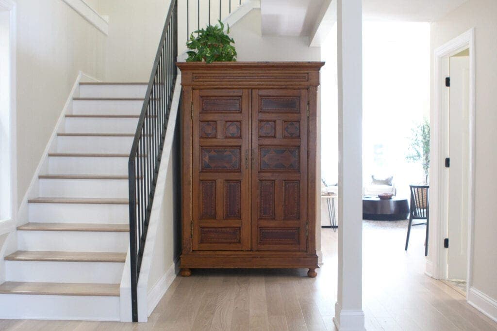 Wood antique hutch