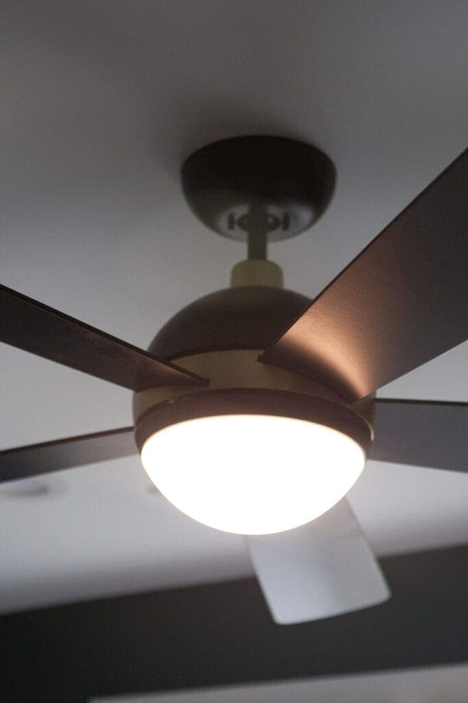 LED light on the ceiling fan