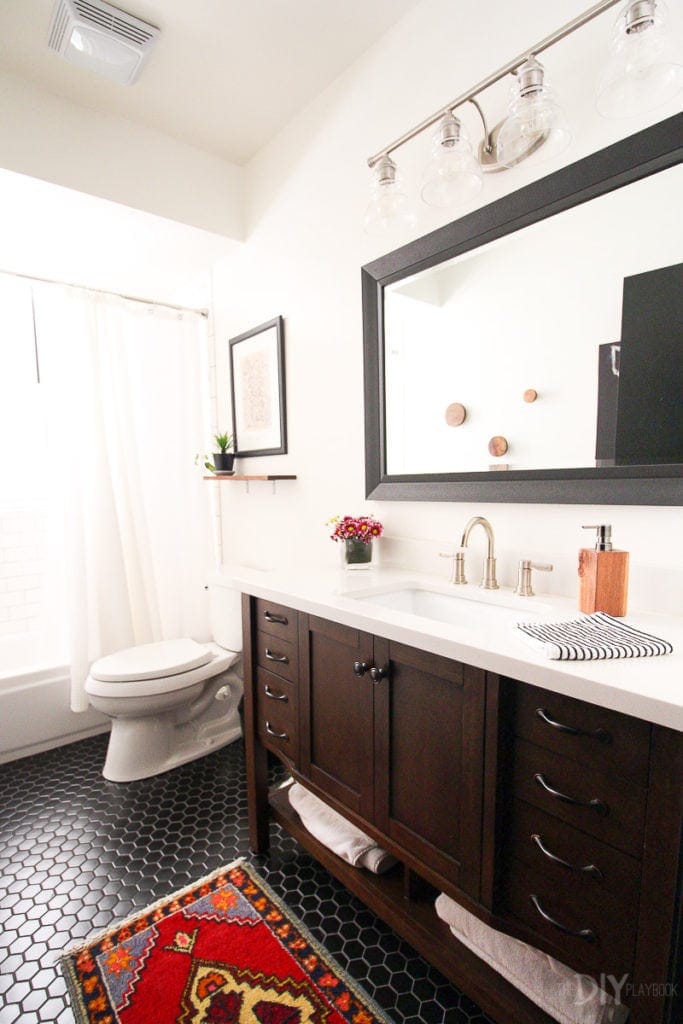 Black and white bathroom makeover