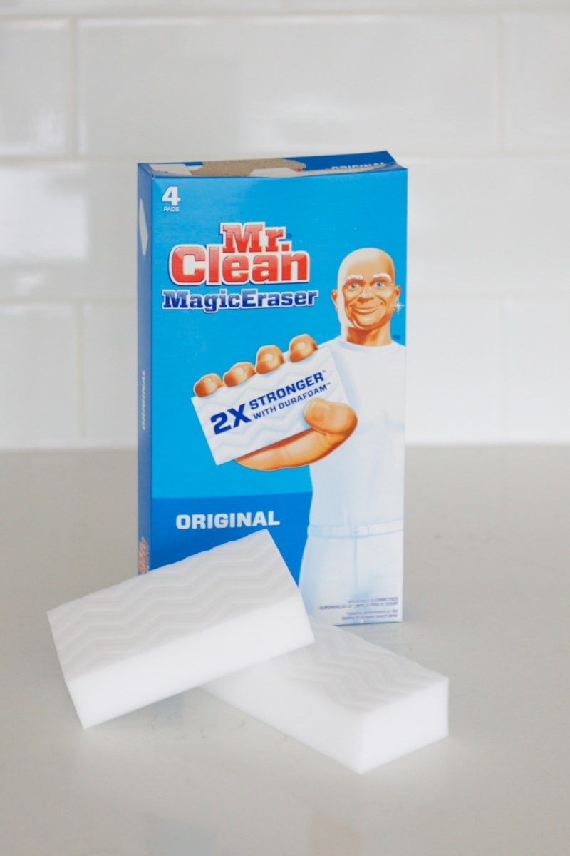 magic eraser to clean sink