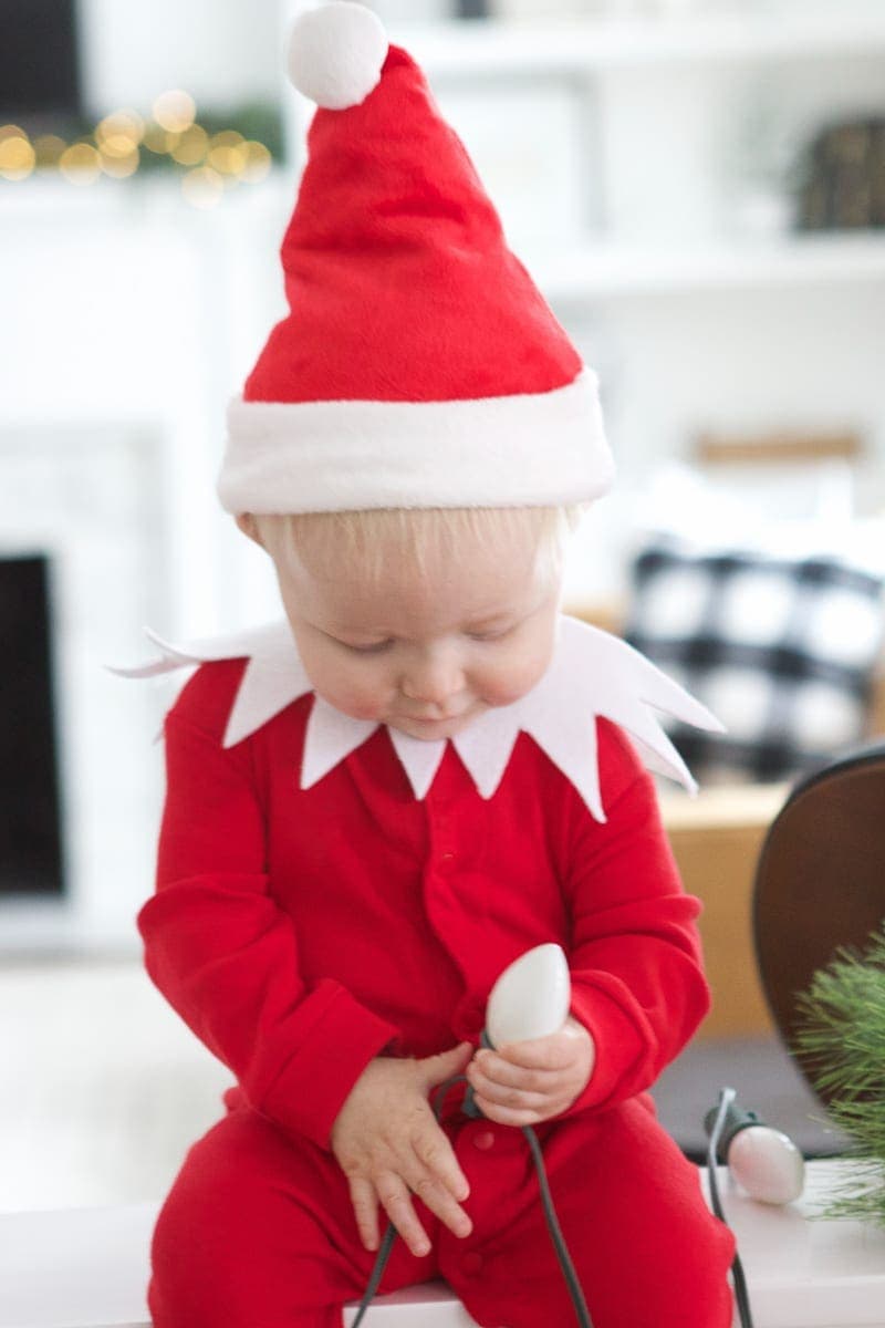 how to take elf on the shelf baby photos