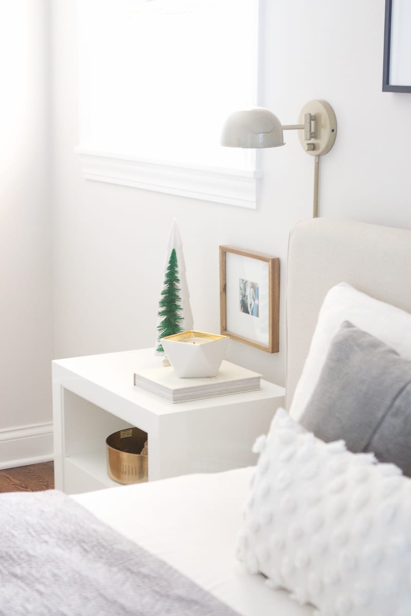 small touches in the bedroom can make a big difference for the holidays