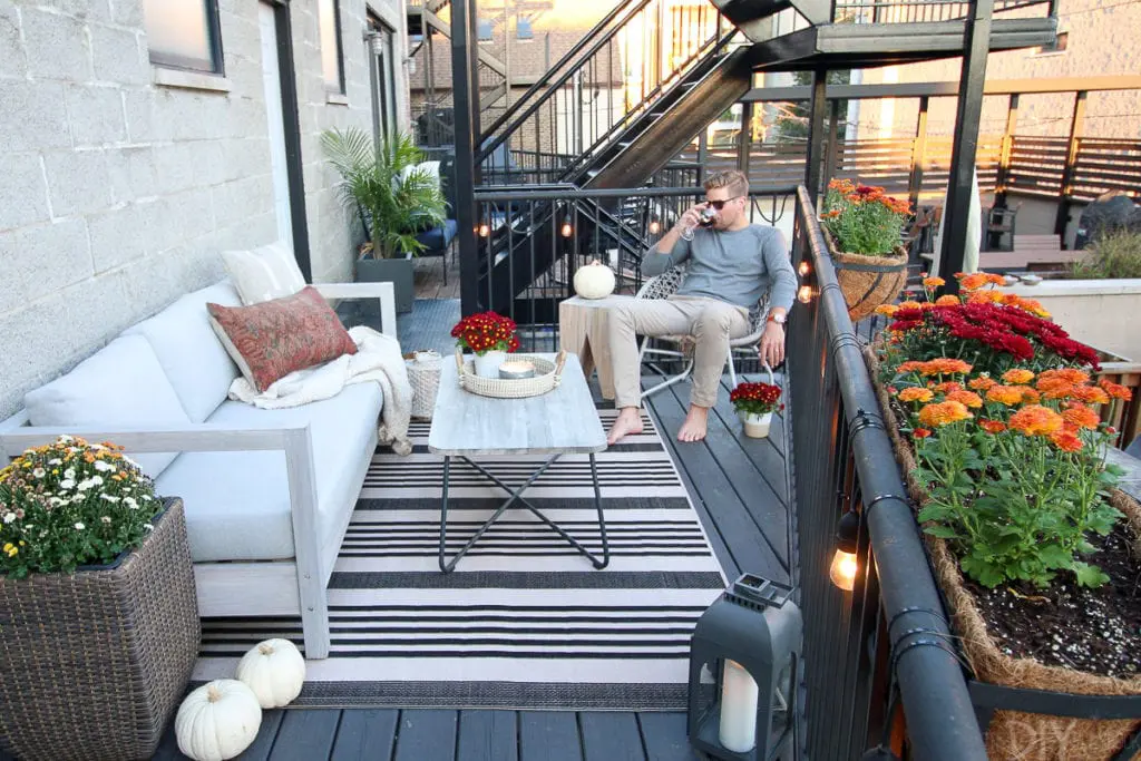 Sipping wine on a fall patio in Chicago