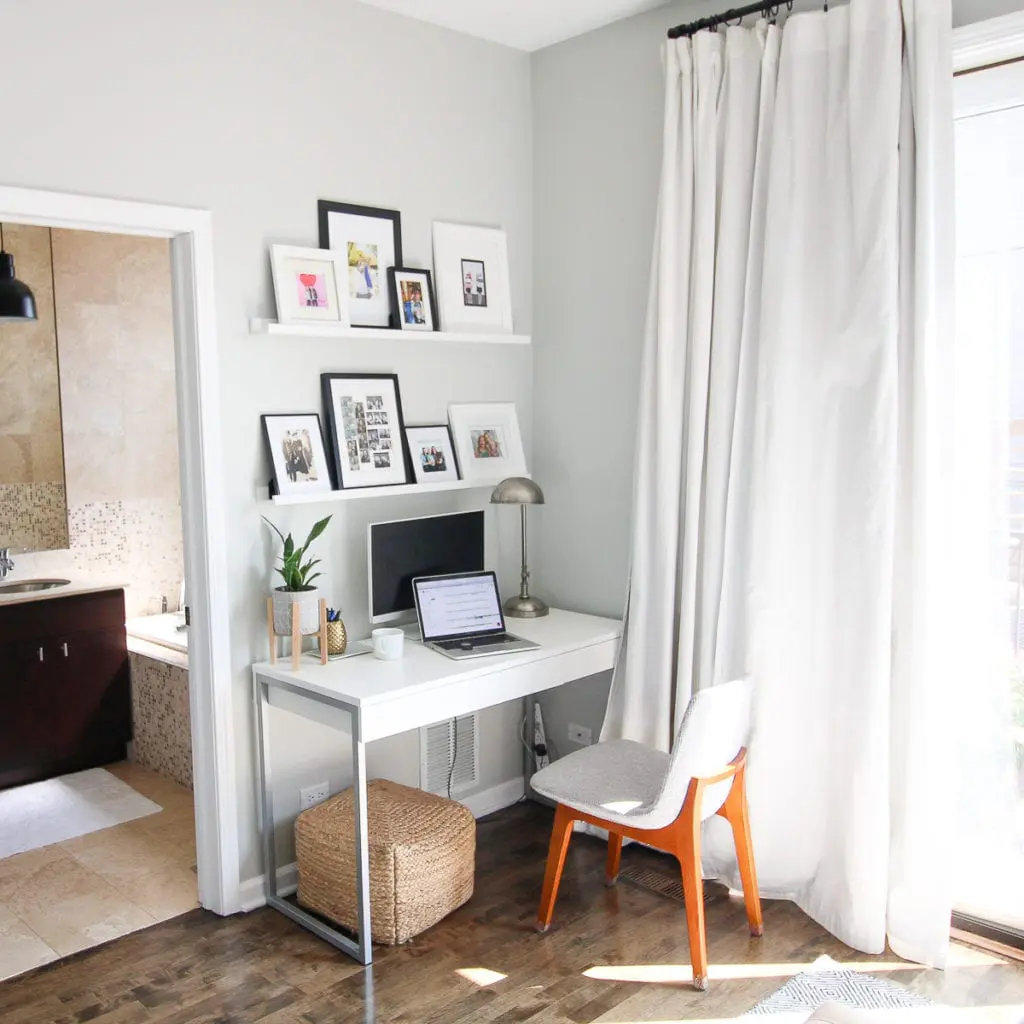 A small office and desk in a bedroom
