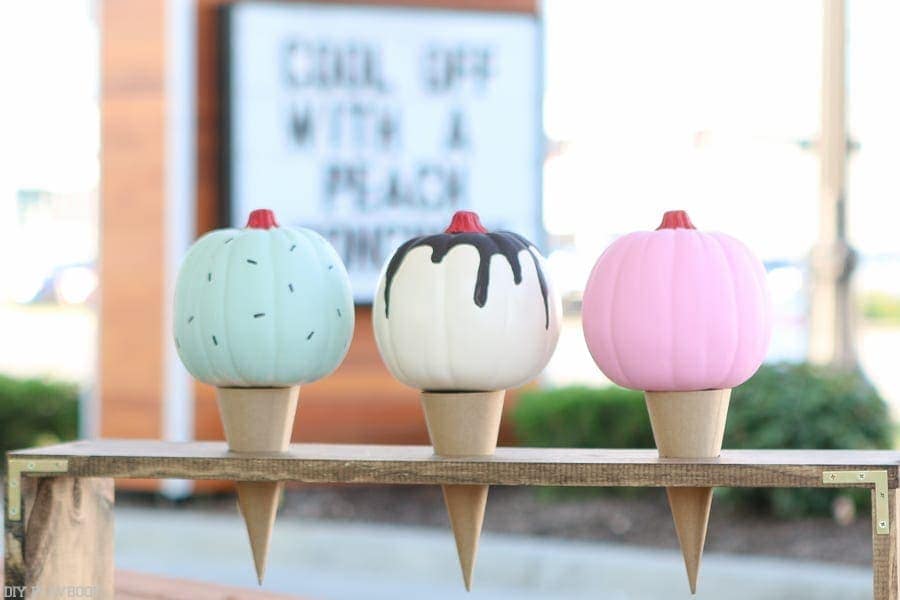 How to paint pumpkins to look like ice cream cones