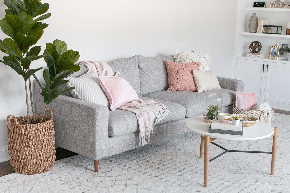 decorating a couch for spring