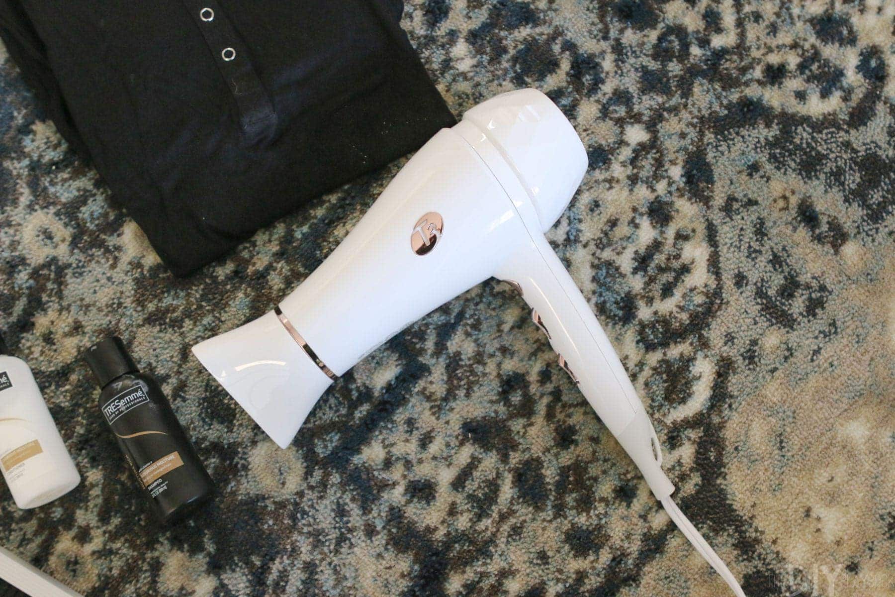 Blow dryer -- check! Be sure to pack these necessities in your hospital bag