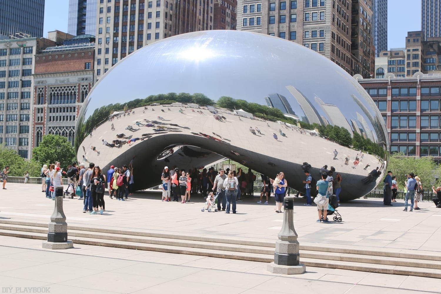 The Bean in Millennium Park provides picturesque views for taking photos.