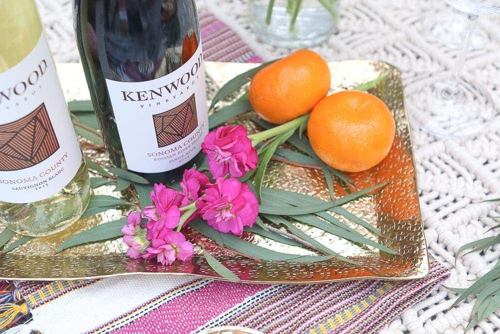 Moroccan_Table-oranges_flowers_gold_tray