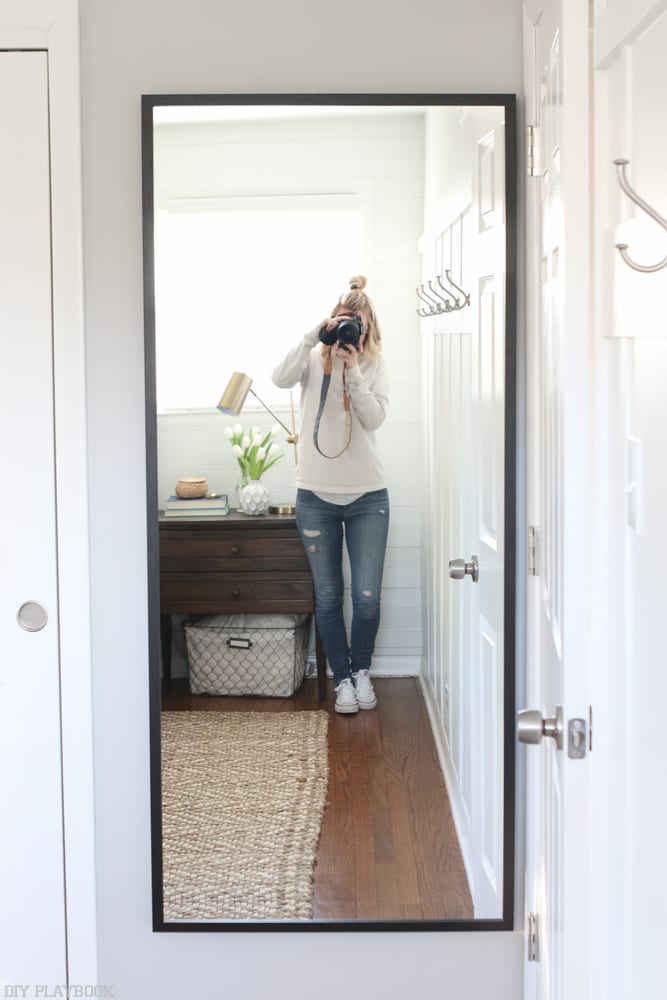 behind-the-door-mirror-bedroom-3