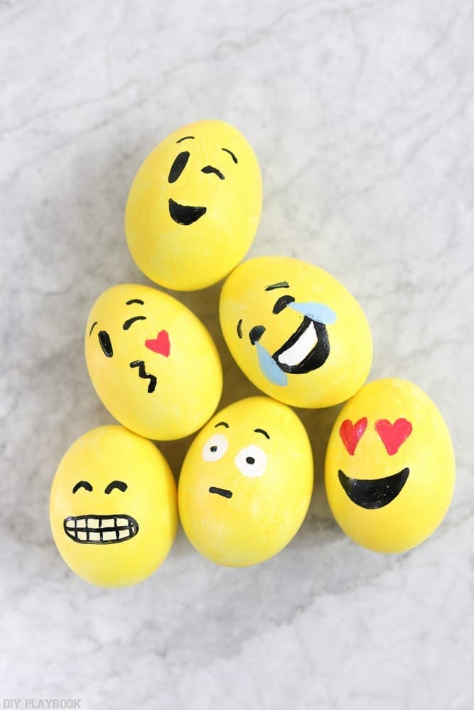 How to create your own DIY emoji easter eggs for easter