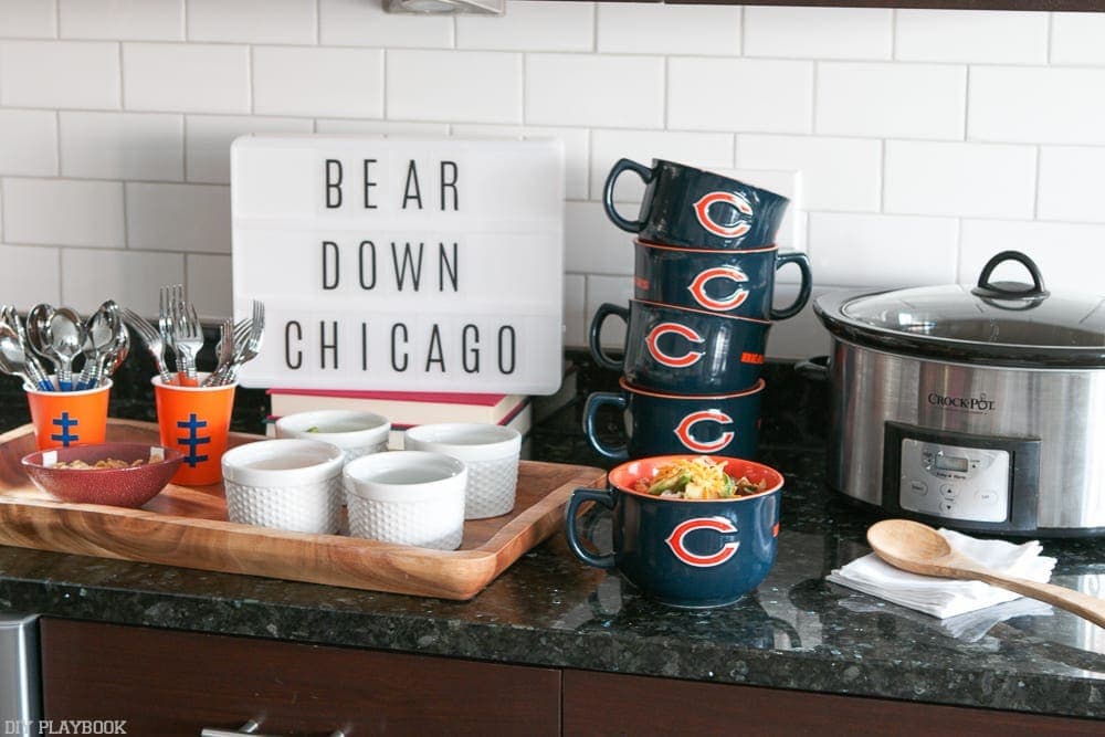 Decorate your chili bar with your teams gear! We chose these awesome Chicago Bear mugs for our chili. 