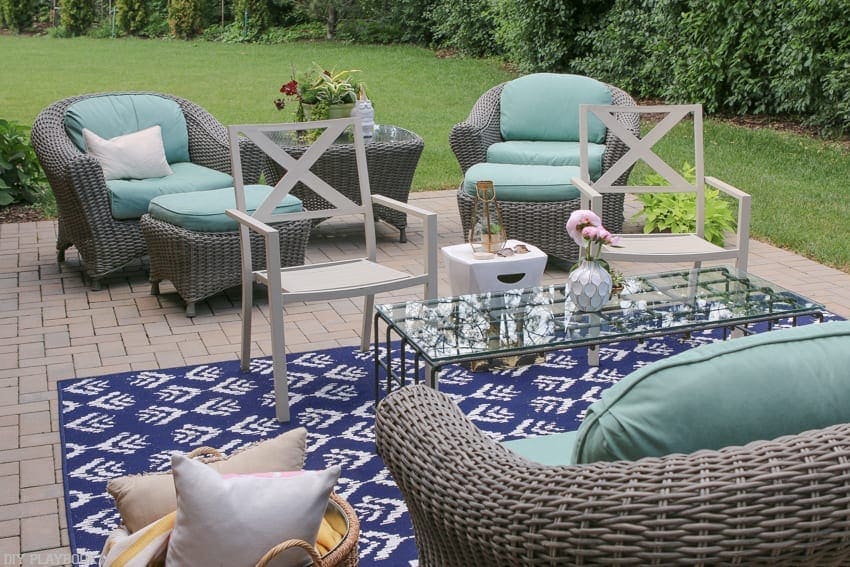 Bridget_Patio_Furniture_flowers_plants-20