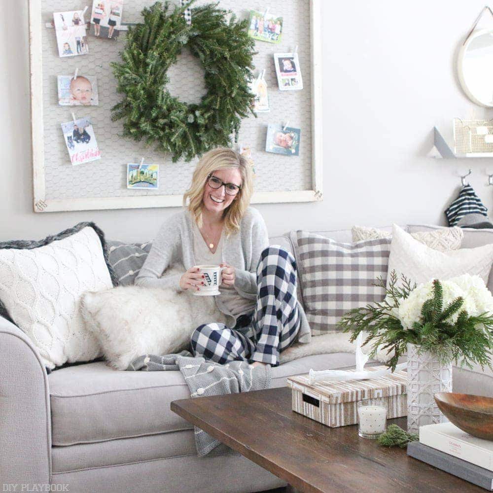 bridget-blogger-stylin-home-tour-christmas