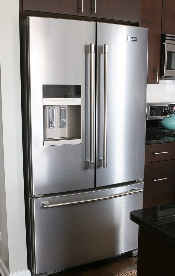 THe best part about our new kitchen appliances? THey are fingerprint-free! How do they do that? 