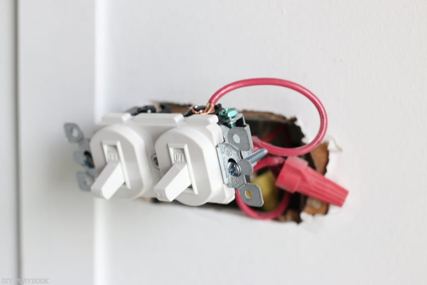 changing_electrical_light_switch-9