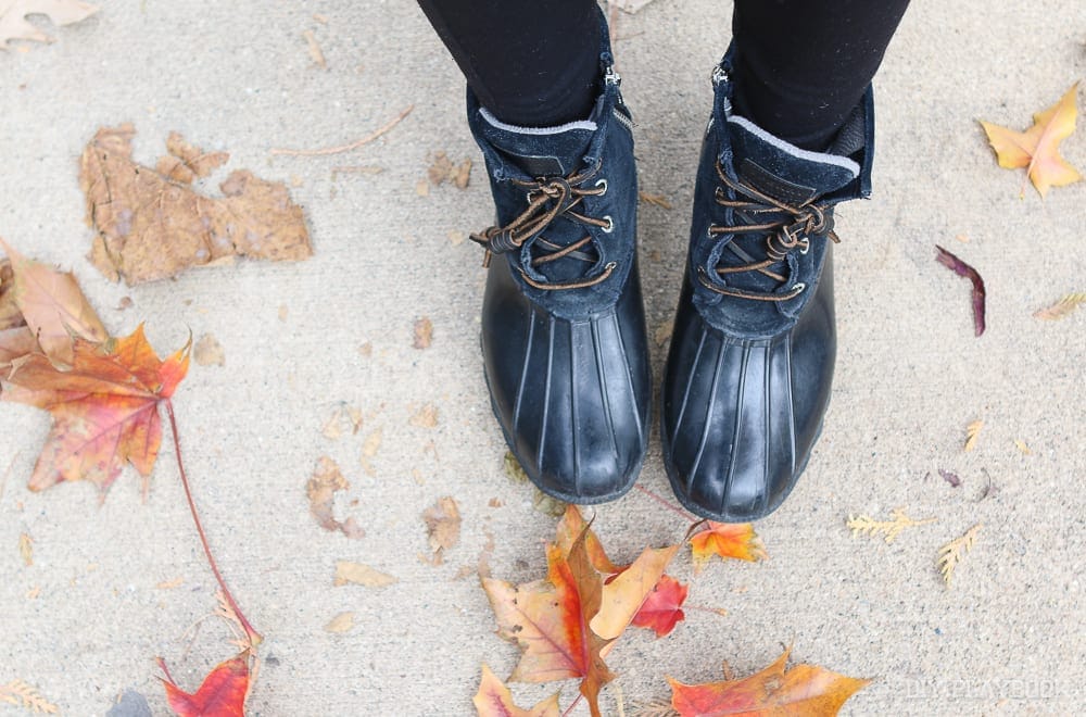 Sperry duck boots in fall