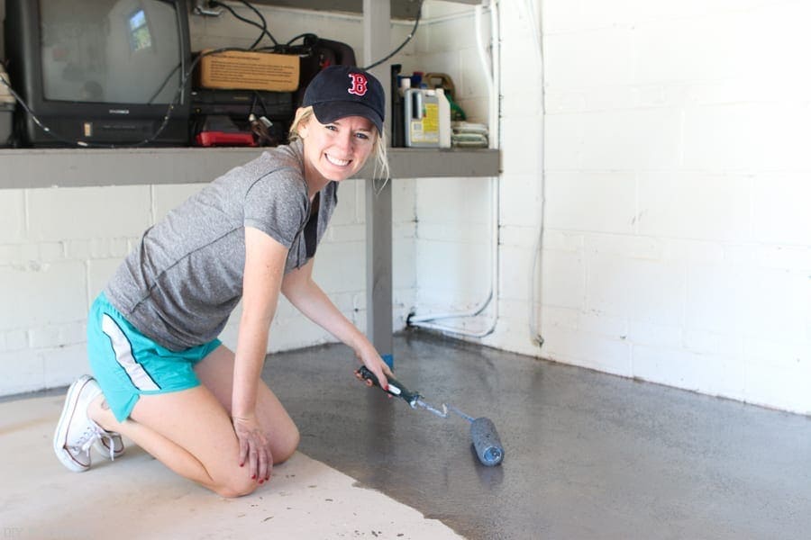 diy-garage-epoxy-rustoleum-bridget-painting