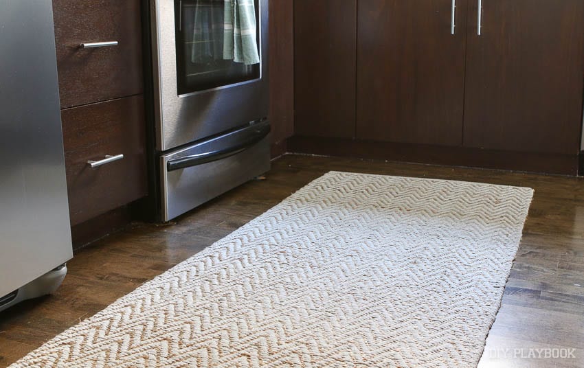 A natural jute kitchen runner is a beautiful detail