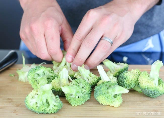 cutting-broccoli