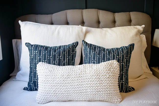 View More: http://ginacristinestudios.pass.us/diy-playbook-guest-bedroom