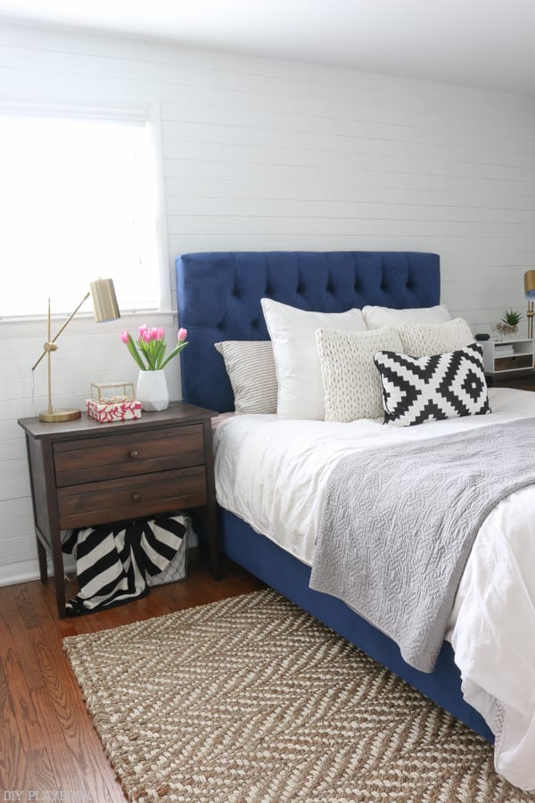 bedroom_mirror_navy_headboard_bridget