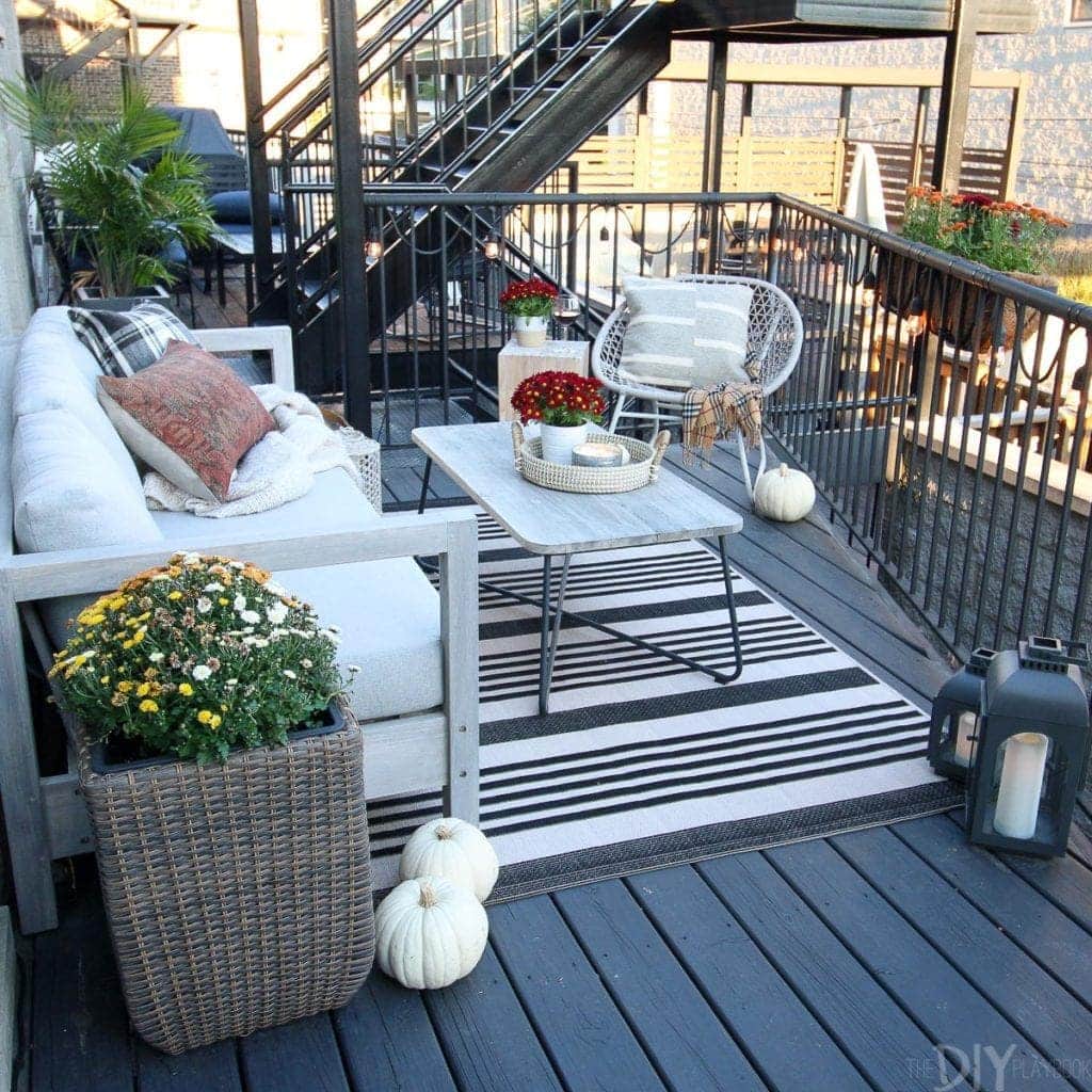 How to create a fall patio