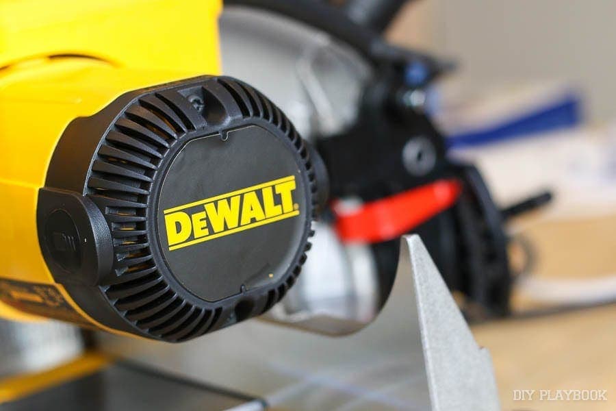 dewalt-power-tools-saw