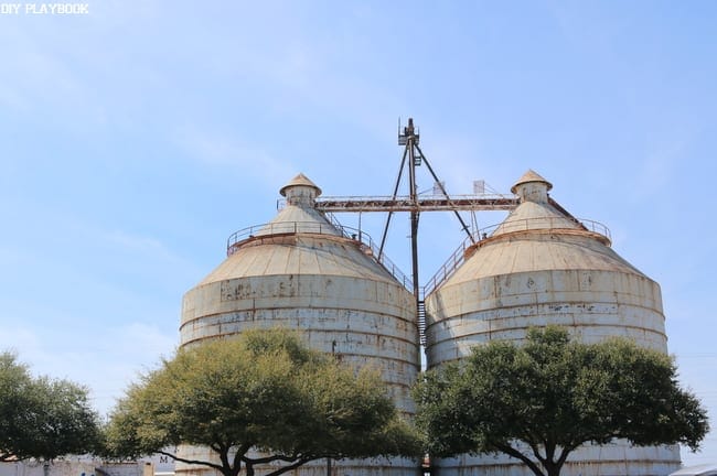 silos_at_magnolia_market_waco