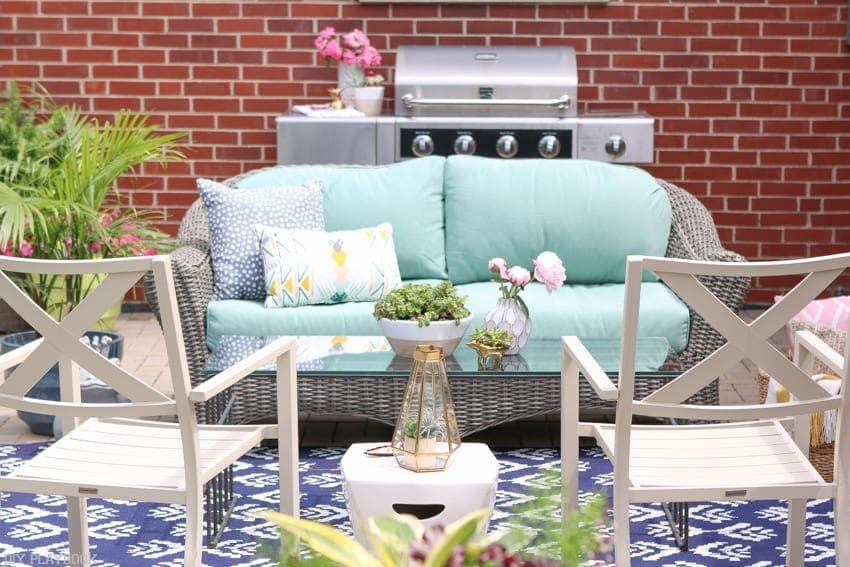 Bridget_Patio_Furniture_flowers_plants-5