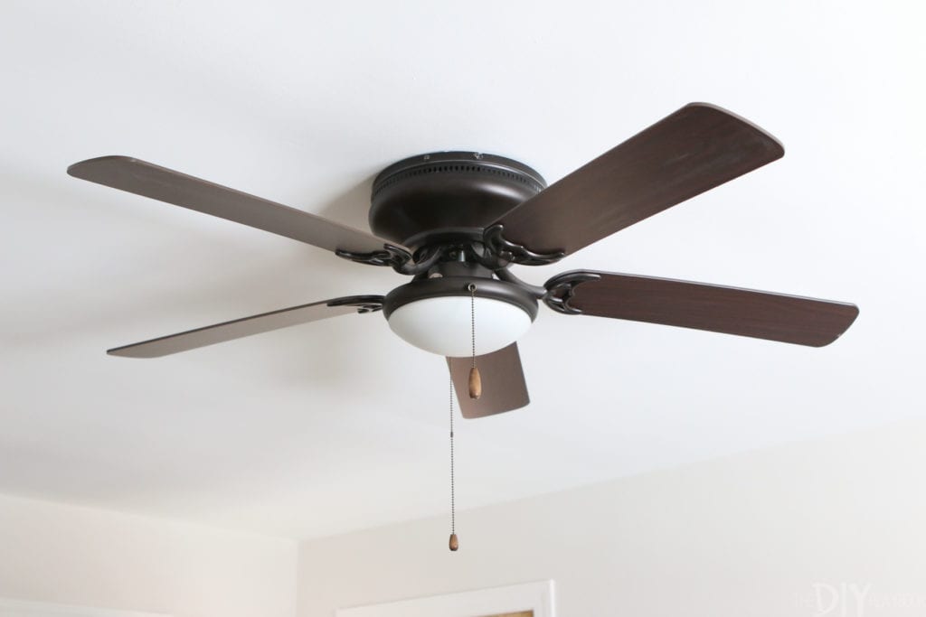 Outdated ceiling fan in the bedroom