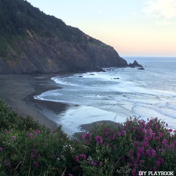 A beautiful mountainous coastline along Highway 101 on our Seattle to San Francisco road trip.