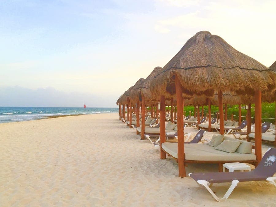 Beach-Cabanas-Honeymoon