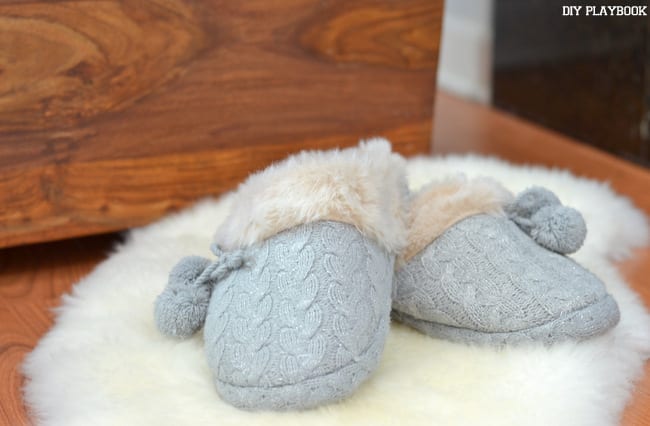 Fuzzy-Gray-Slippers